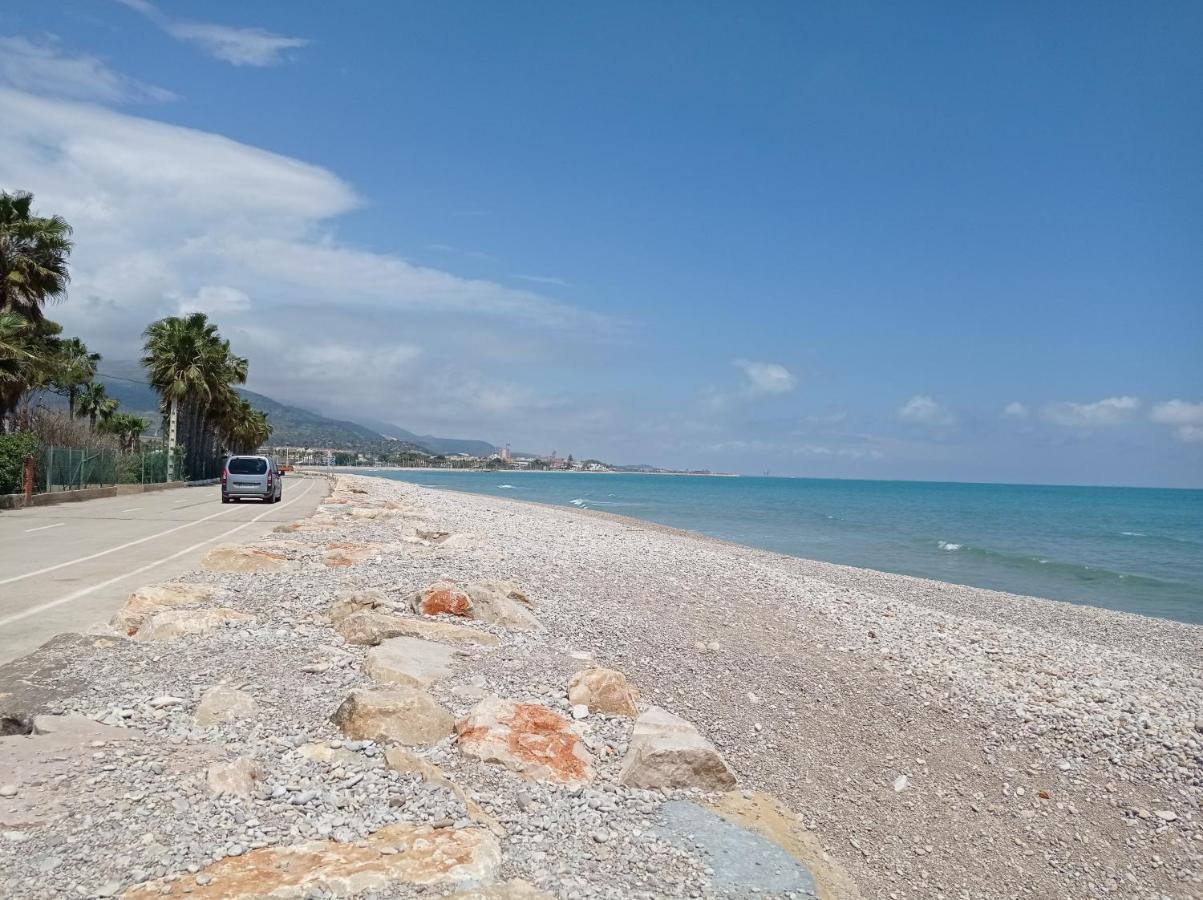 Apartamento Junto Al Mar 레스 카세스 달카나르 외부 사진